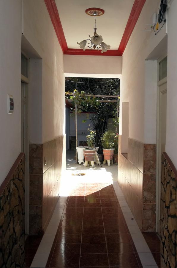 Tierra Nuestra Acomodação com café da manhã Tarija Exterior foto